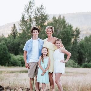 Meet your Posher, Denise